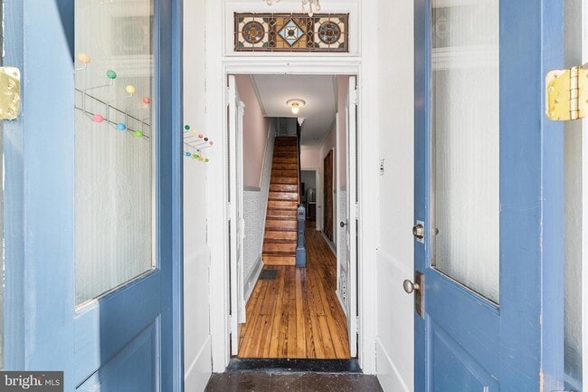 Photo - 329 Tasker St