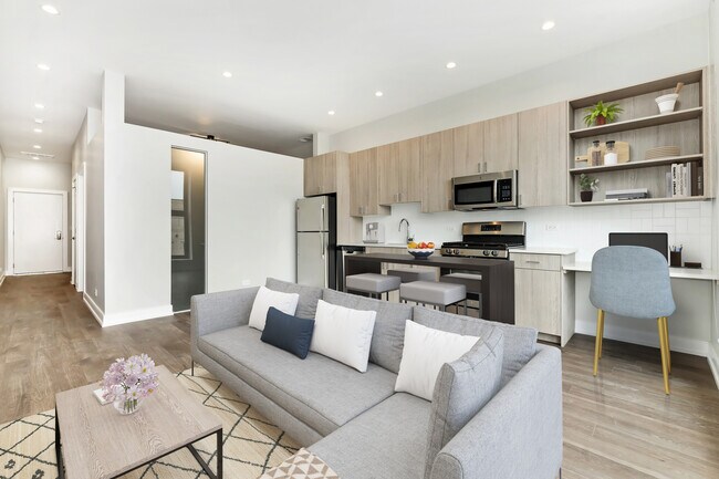 Photo - 1964 N Milwaukee Ave Unidad 303