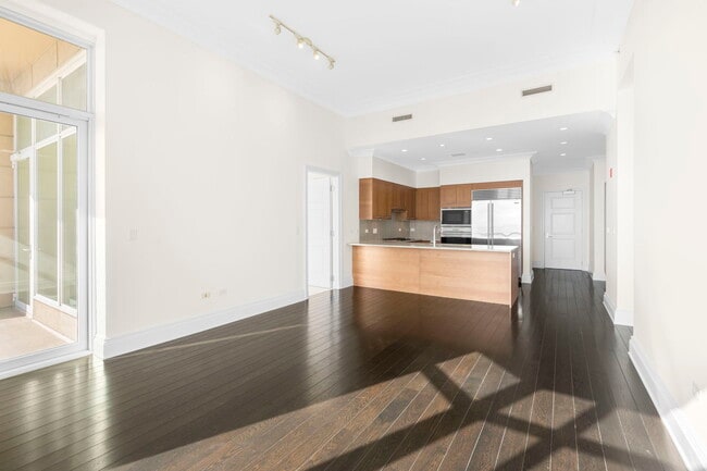 Photo - 2550 N Lakeview Ave Unit 2205