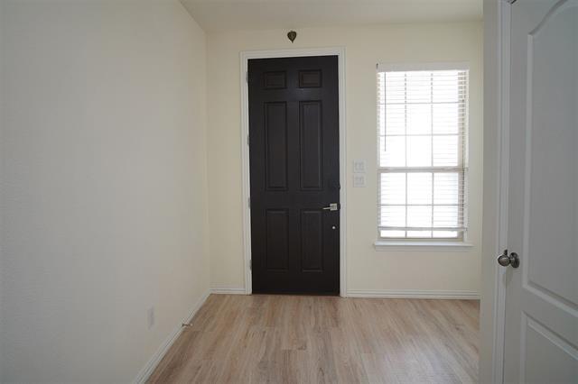 Photo - 1432 Four Corner Ln