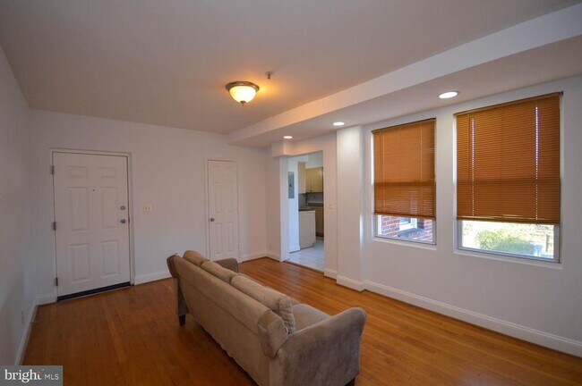 Photo - 1380 Bryant St NE Unit 202