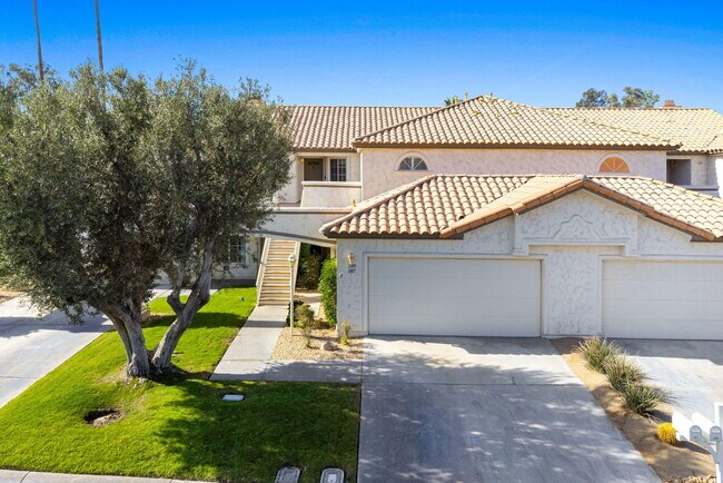 189 Desert Falls Cir