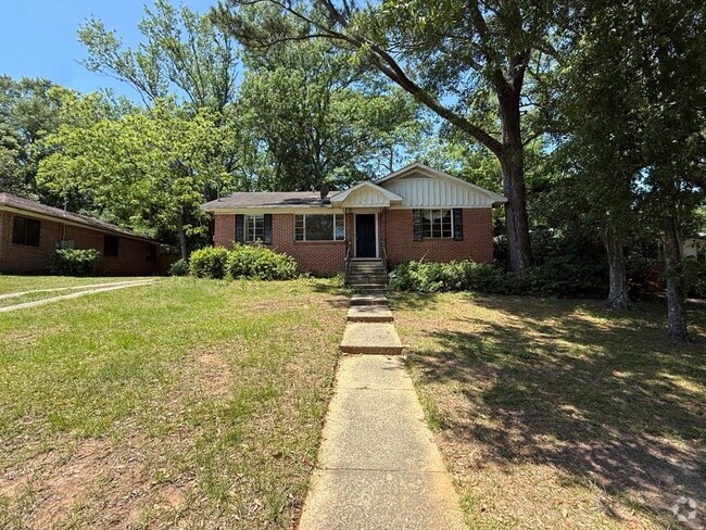 Building Photo - 700 Lilac Ave Rental