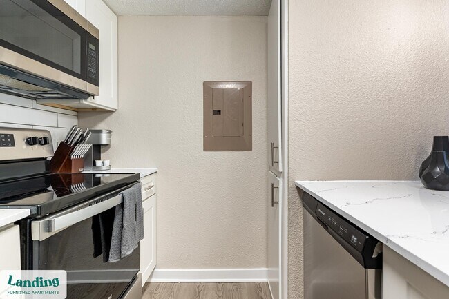 Photo - 711 Brentford Pl Unidad 116.1411259