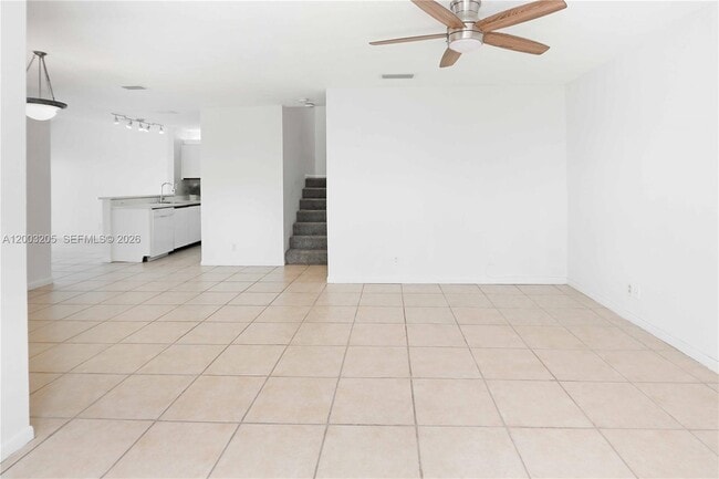 Photo - 21208 Harbor Way