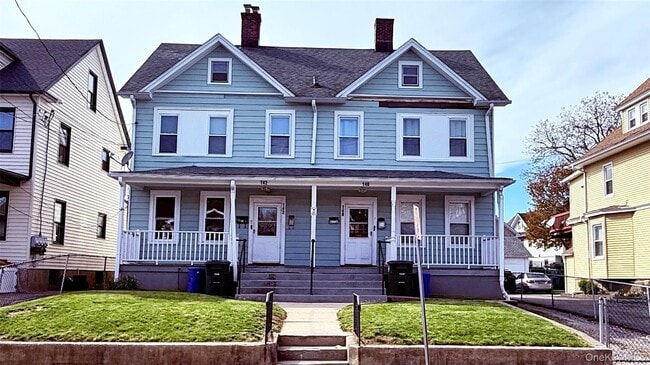 Building Photo - 142 Smith St Unit 140