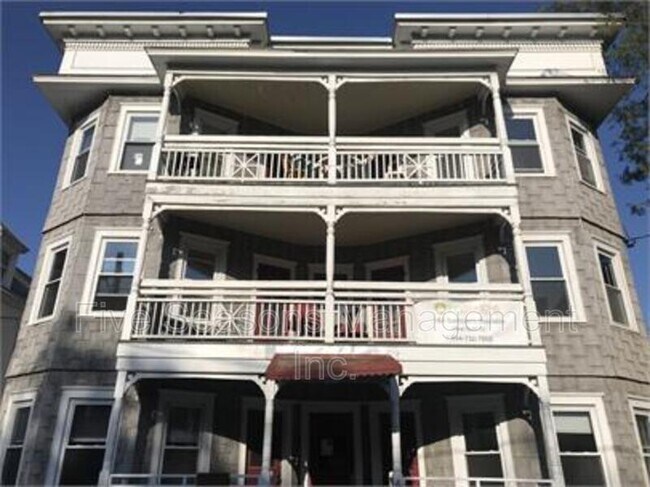 Building Photo - 8 Greene St Rental