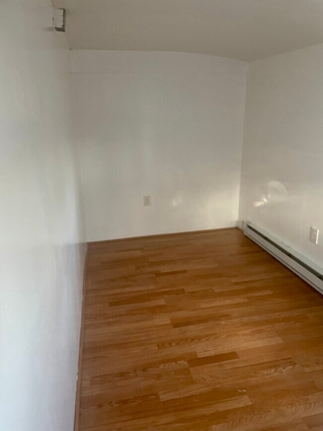 Photo - 29 Locust St Unidad 1