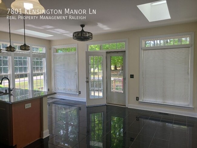 Photo - 7801 Kensington Manor Ln
