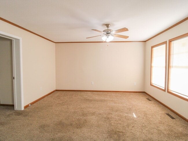 Photo - Beautiful 3 Bedroom Duplex in Convenient Pulaski Location