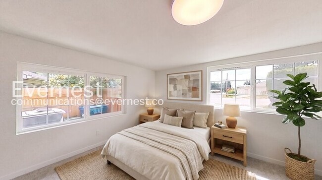 Photo - 3930 NE 6th Pl