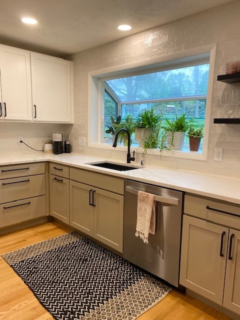 Photo - 122 N Kenosha Dr