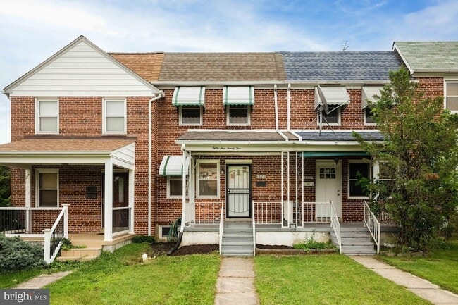 Building Photo - 8325 Dalesford Rd