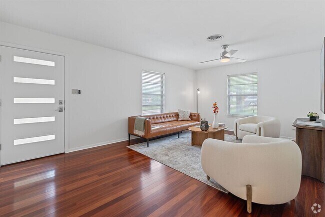 Building Photo - 6810 Daugherty St Rental