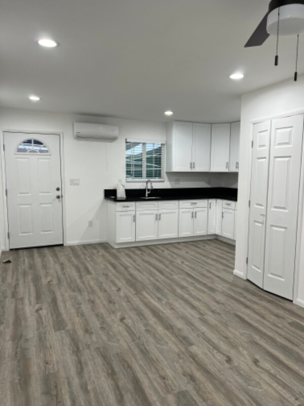 2208 Yosemite Ave Apartment Simi Valley, CA