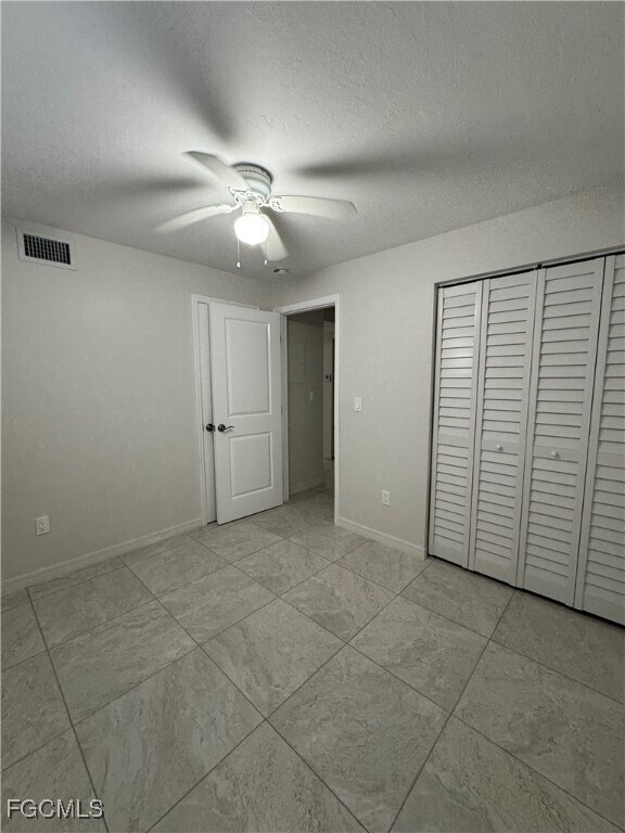 Photo - 7961 Gladiolus Dr