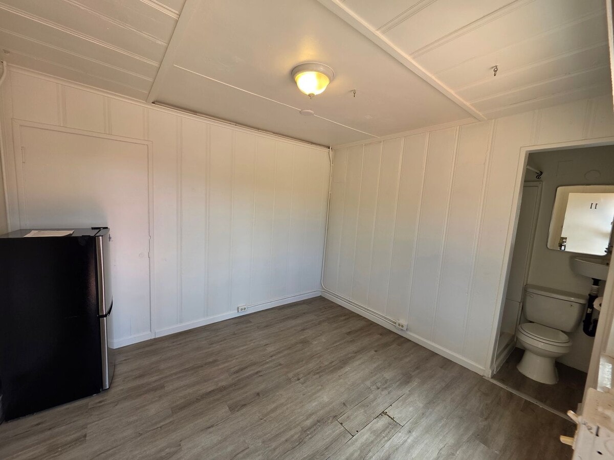 Photo - 1660 N Coast Hwy 101 Unit #11