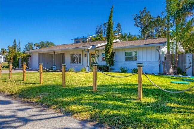 Building Photo - 1658 Blakemore Ln Rental