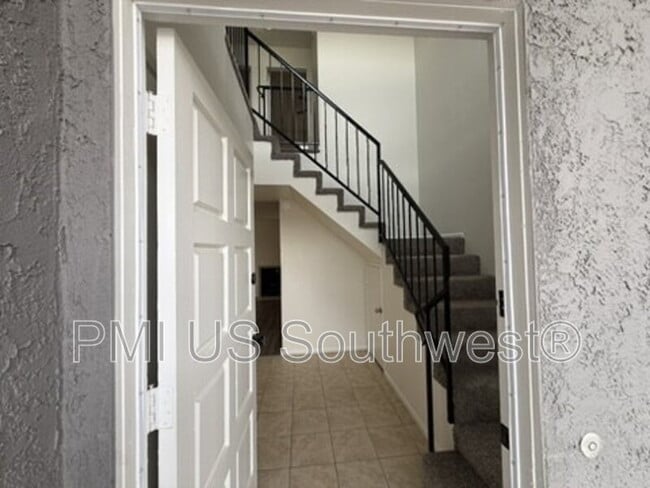 Photo - 405 Anna Cir Unit B