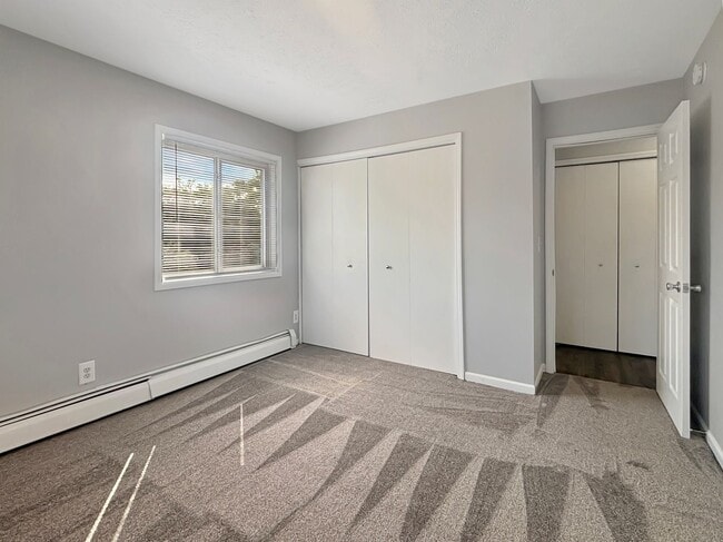 Photo - 533 W 20th St Unit 11