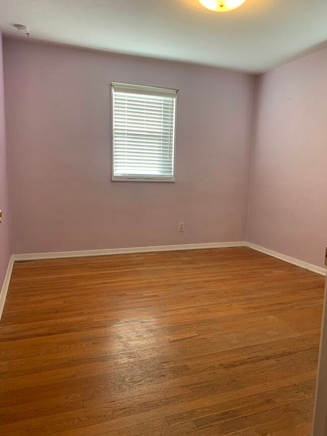 Photo - 3638 Koeln Ave