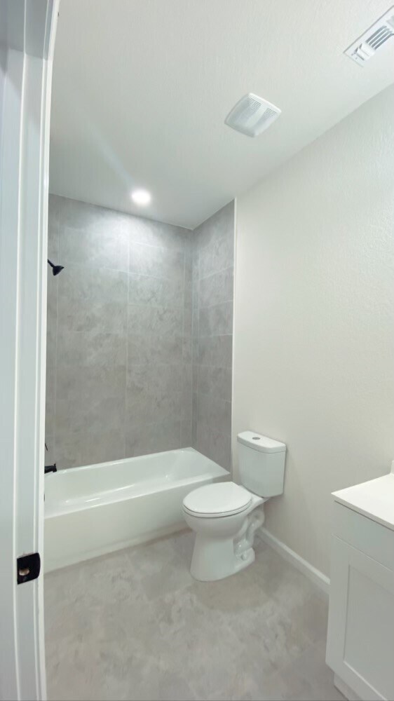 Photo - 9719 Pelsey St