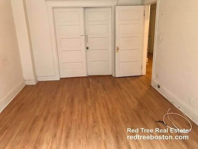 Photo - 11 Mt Hood Rd Unidad 2