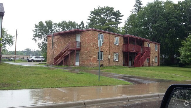 Building Photo - Canal Apartments