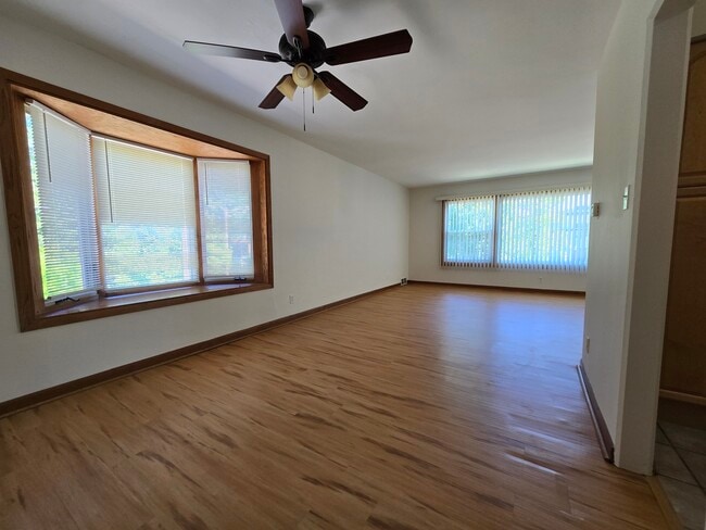 1301 N Harlem Ave
