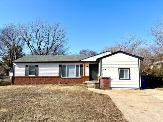 Building Photo - Cozy Broken Arrow Home