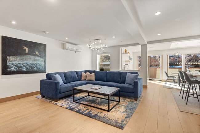 Photo - 447 E Cooper Ave Unidad 1