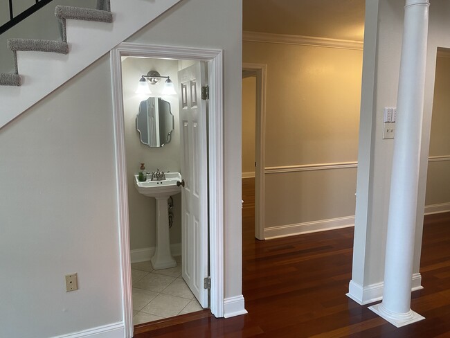 Photo - 10140 Gail Ct