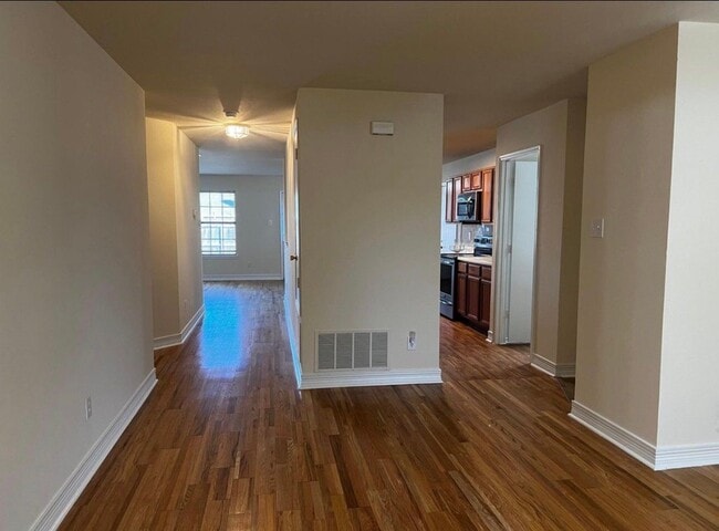Photo - 1414 Lochspring Dr