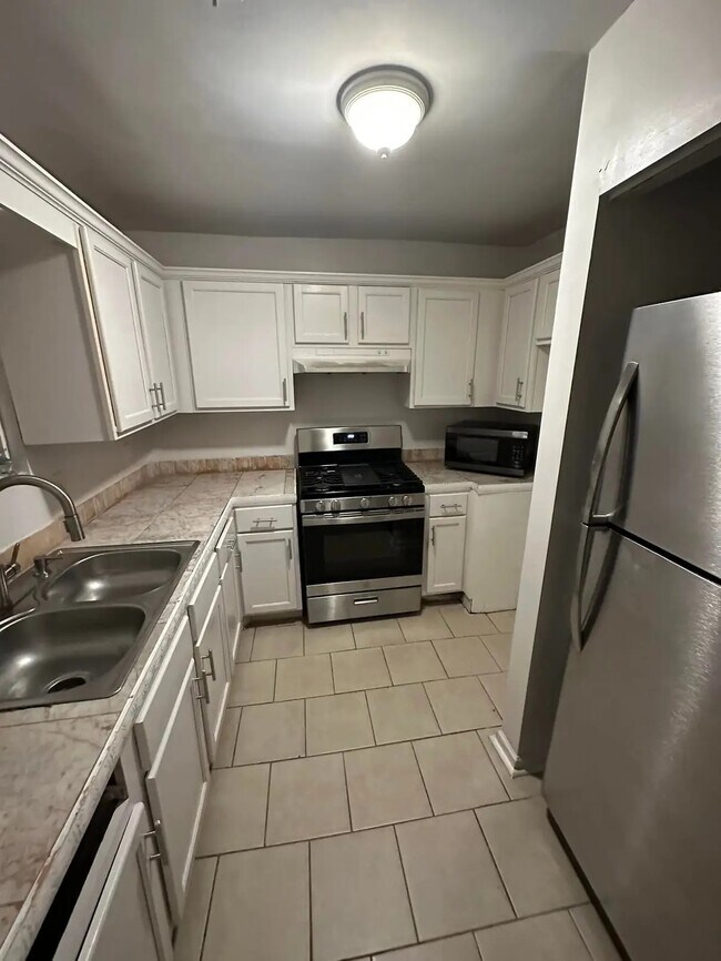 Photo - 283 Flagstone Way Townhome