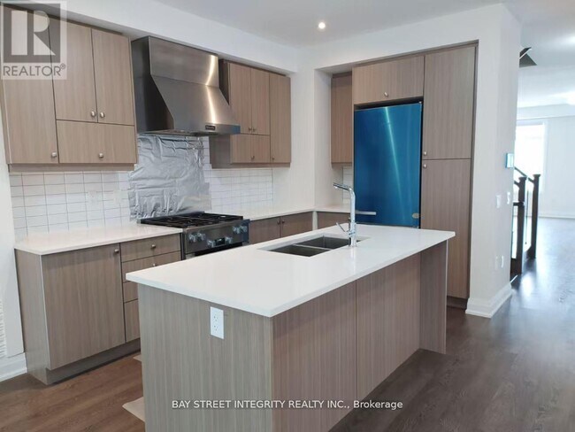 Photo - 61 Harold Lawrie Ln