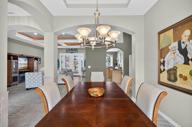 Photo - 8 Collinson Ct