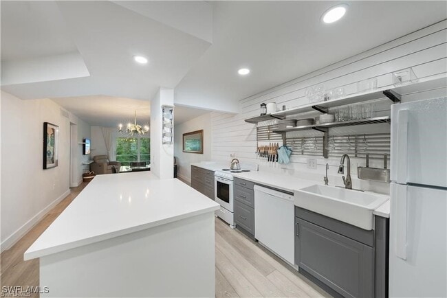 Photo - 72 7th St S Unidad 310