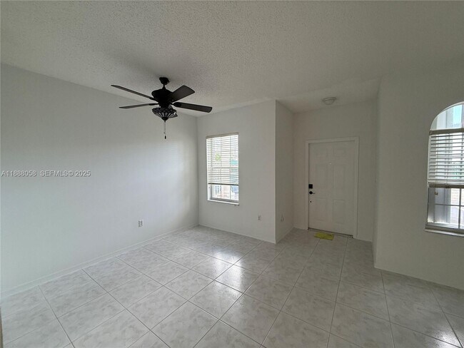 Photo - 5225 NW 112th Ave Unit 2