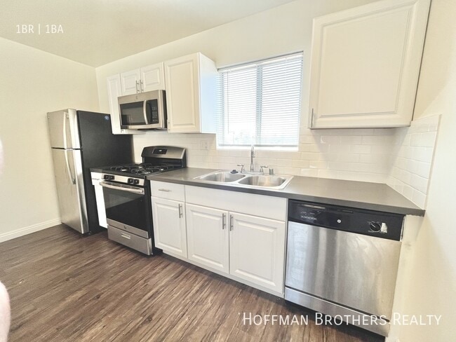 Photo - 140 N Hoover St Unit 102