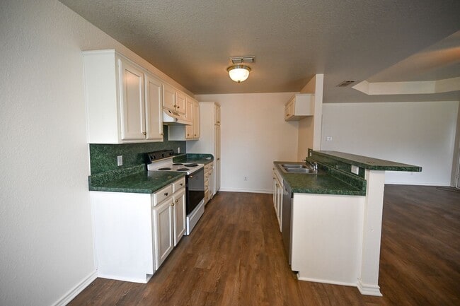 Photo - 3 bed 2 bath Duplex Decatur TX