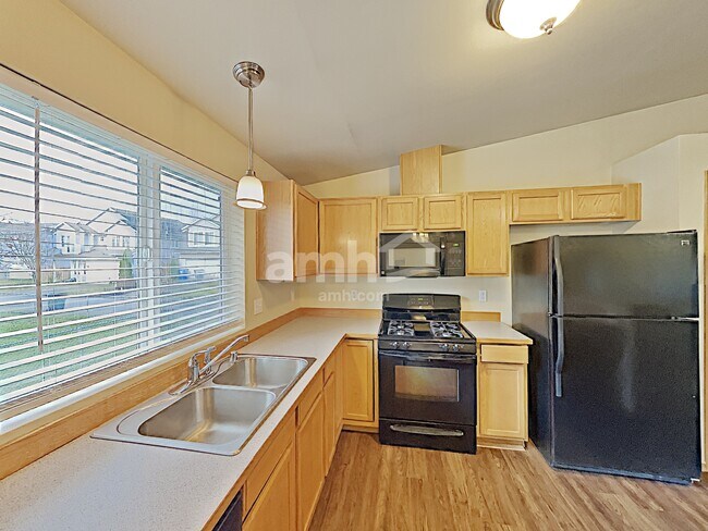 Photo - 111 Tacoma Ave NW