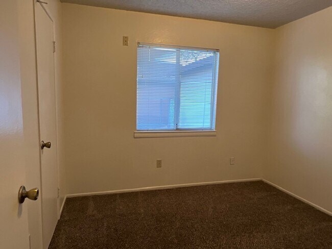 Photo - 1122 Washington Ave