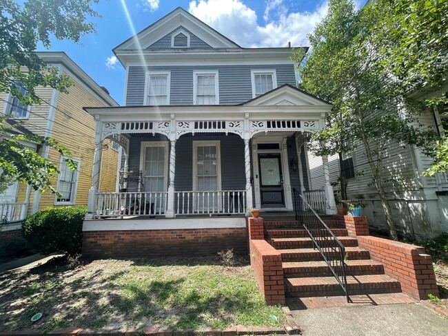 Building Photo - 1012 Washington Ave Unit 7 Rental