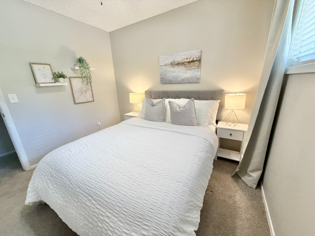 Photo - 9515 SW Edgewood St