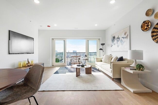 Photo - 620 Palisade Ave Unit 202