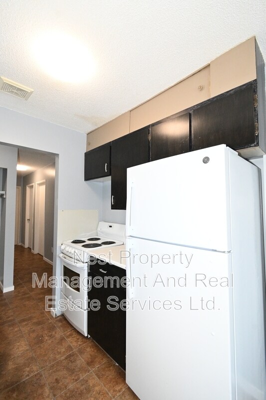 Photo - 120 Conveyor St