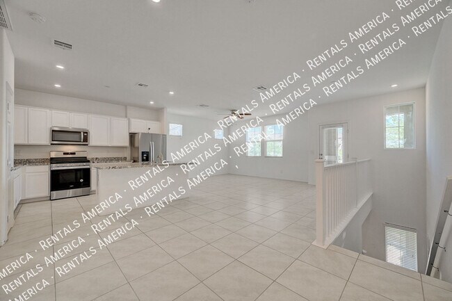 650 Vetiver Ln