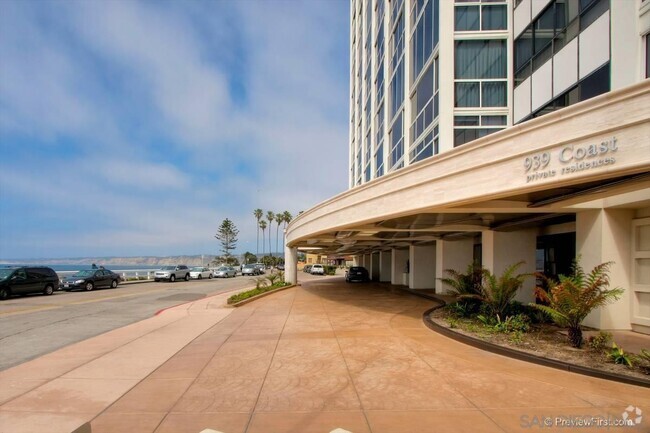Building Photo - 939 Coast Unit LB Rental