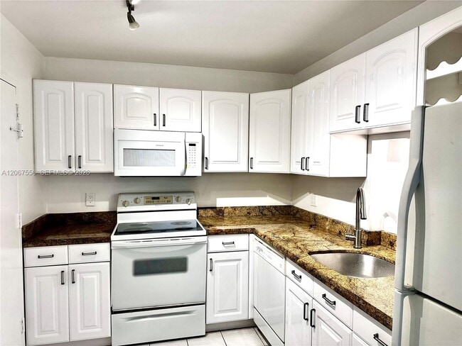 Photo - 400 Kings Point Dr Unit 714