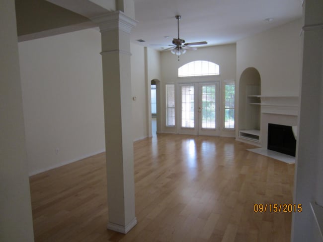 Photo - 7016 Randall Way